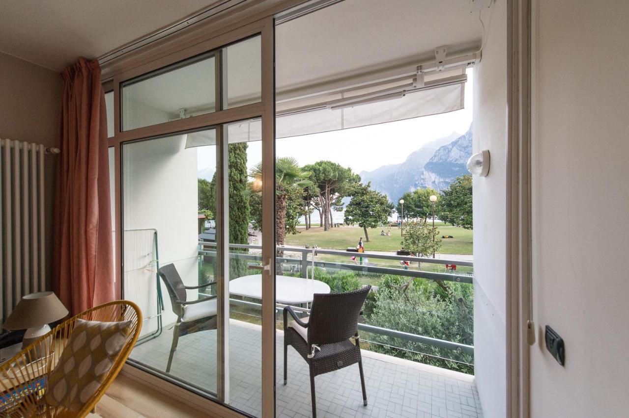 Appartement Balcone Sul Lago ريفا ديل غاردا المظهر الخارجي الصورة