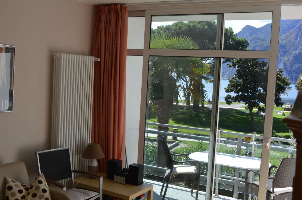 Appartement Balcone Sul Lago ريفا ديل غاردا المظهر الخارجي الصورة